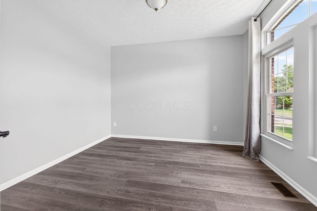2263 Bold Venture Drive, Lewis Center, OH 43035
