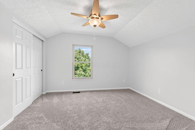 2263 Bold Venture Drive, Lewis Center, OH 43035