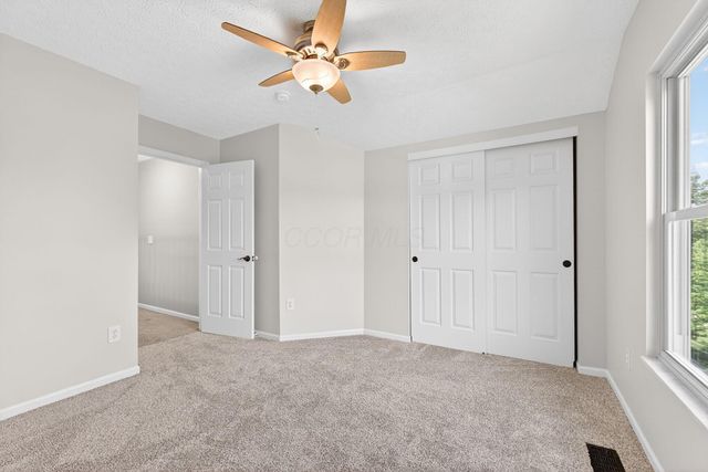 2263 Bold Venture Drive, Lewis Center, OH 43035