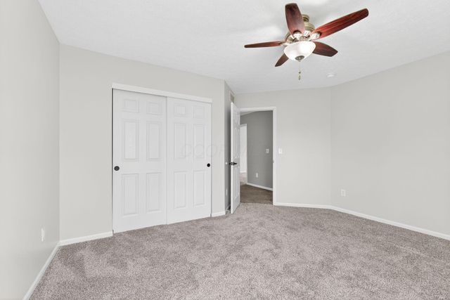 2263 Bold Venture Drive, Lewis Center, OH 43035
