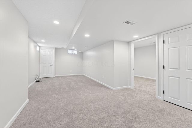 2263 Bold Venture Drive, Lewis Center, OH 43035