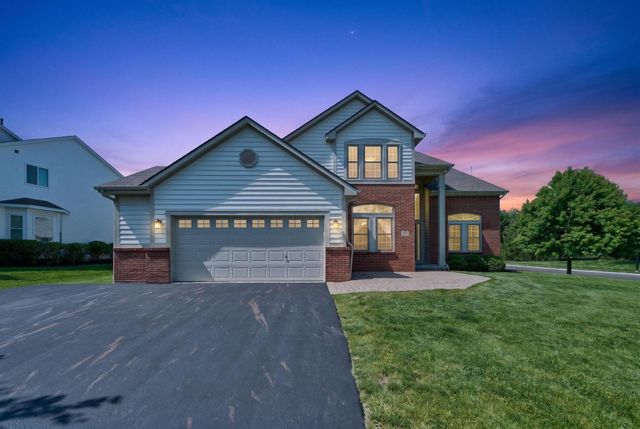 2263 Bold Venture Drive, Lewis Center, OH 43035