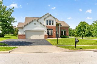 2263 Bold Venture Drive, Lewis Center, OH 43035