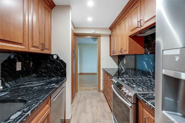 2711 Avenue X 6D, Brooklyn, NY 11235