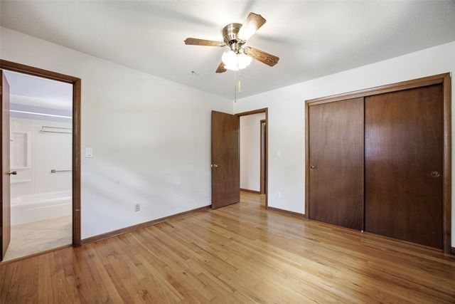 910 Talwrn Court, Iowa City, IA 52246