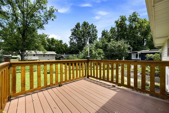 910 Talwrn Court, Iowa City, IA 52246