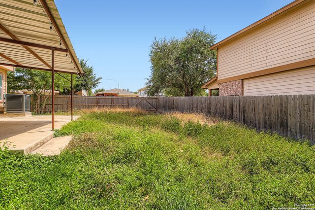 1707 Guilford Ct, San Antonio, TX 78245