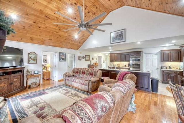 2121 Die Bend Road, Murphy, NC 28906