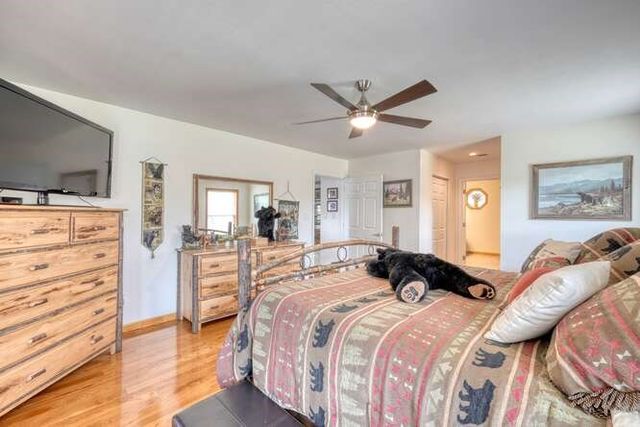 2121 Die Bend Road, Murphy, NC 28906