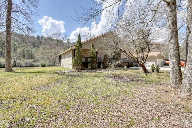 2121 Die Bend Road, Murphy, NC 28906