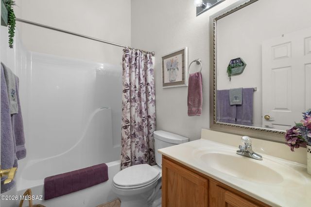 5379 W Claret Cup Place, Marana, AZ 85658