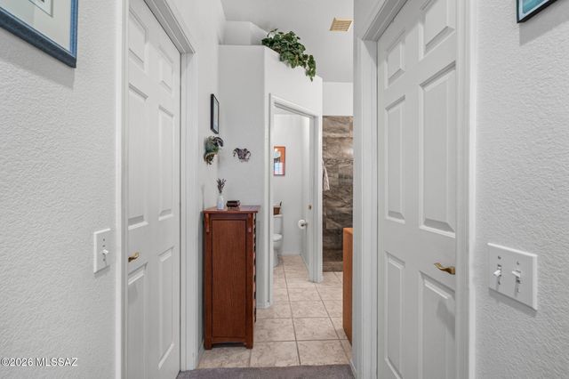 5379 W Claret Cup Place, Marana, AZ 85658