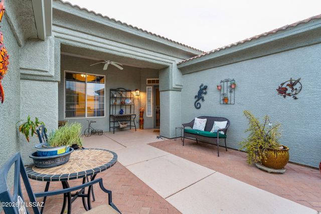 5379 W Claret Cup Place, Marana, AZ 85658