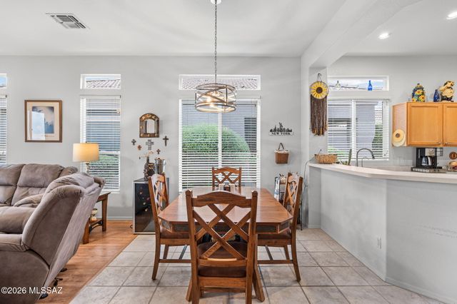 5379 W Claret Cup Place, Marana, AZ 85658