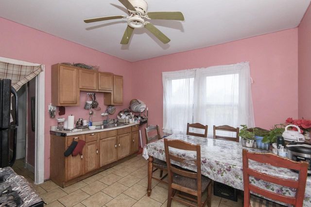 2831 N 25th STREET, Milwaukee, WI 53206