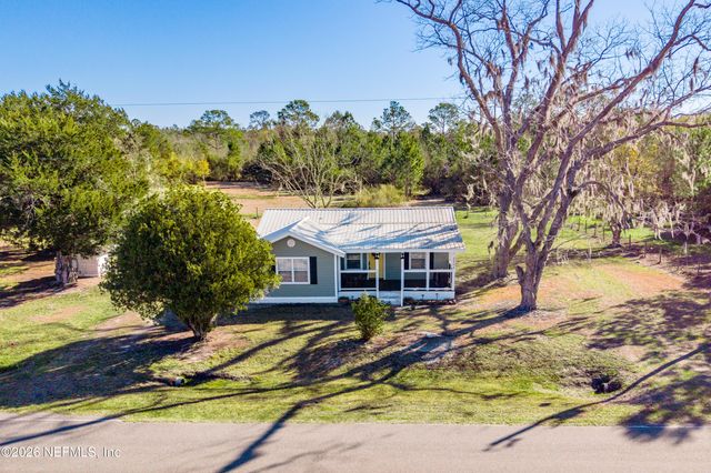 23779 NW 225A County Road, Lawtey, FL 32058
