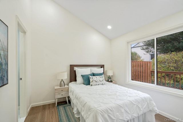 1 Stanford Court, Wantagh, NY 11793