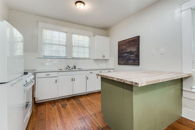 517 S Vernon Avenue, Dallas, TX 75208