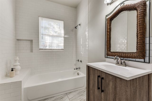 517 S Vernon Avenue, Dallas, TX 75208