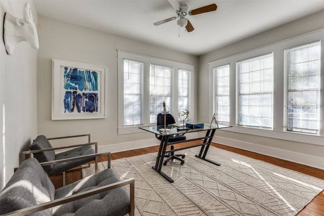 517 S Vernon Avenue, Dallas, TX 75208