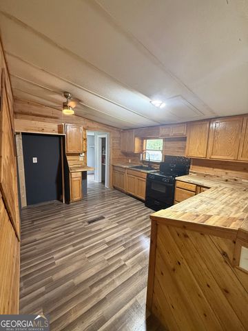 618 Liberty Hill Road, Milner, GA 30257