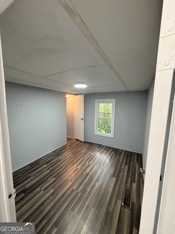 618 Liberty Hill Road, Milner, GA 30257