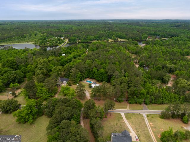 618 Liberty Hill Road, Milner, GA 30257