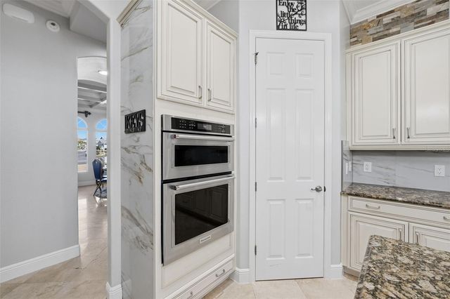 2628 HERITAGE GREEN AVENUE, Davenport, FL 33837