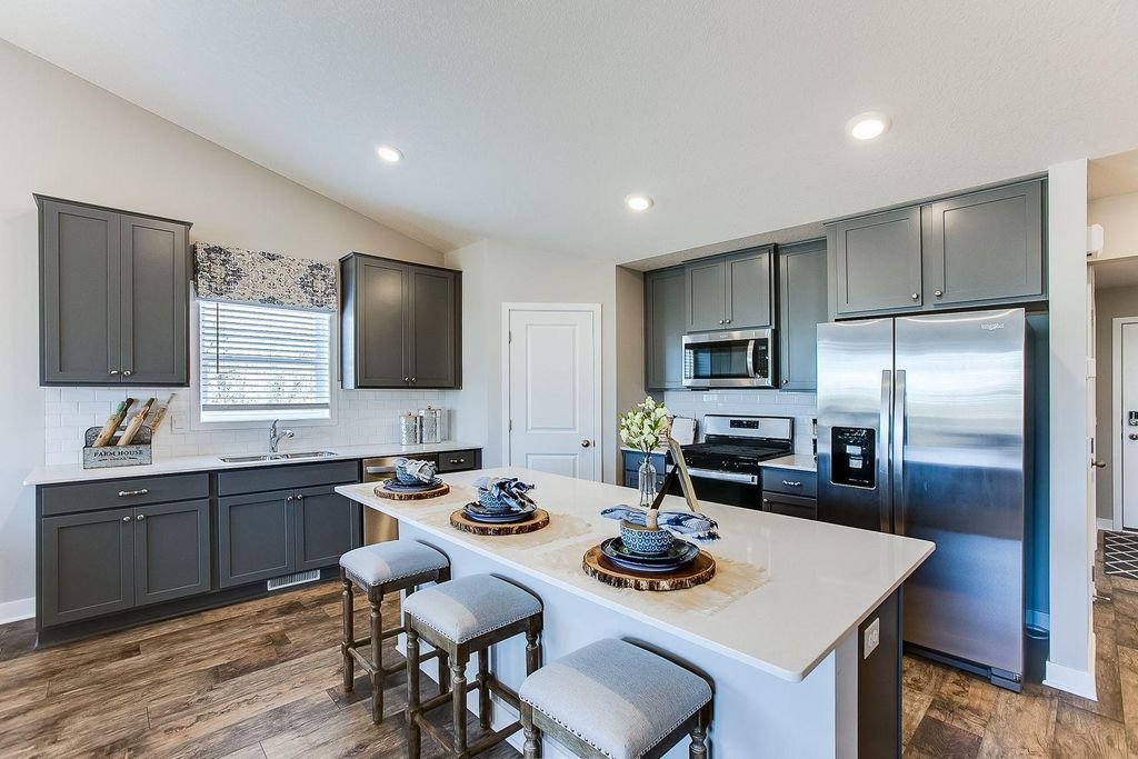 7665 Marquette Avenue NE, Otsego, MN 55330 — photo 2