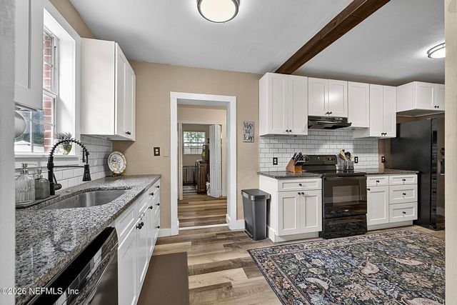 1037 S FAIRWOOD Lane, Jacksonville, FL 32205