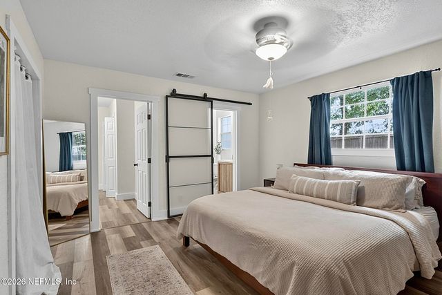1037 S FAIRWOOD Lane, Jacksonville, FL 32205