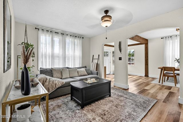 1037 S FAIRWOOD Lane, Jacksonville, FL 32205