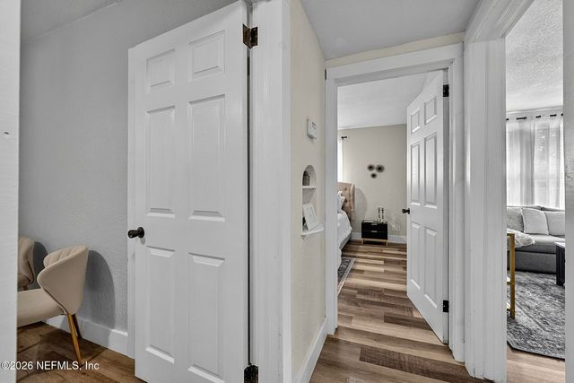 1037 S FAIRWOOD Lane, Jacksonville, FL 32205