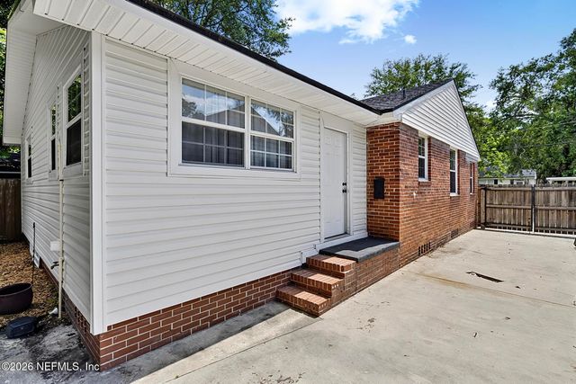1037 S FAIRWOOD Lane, Jacksonville, FL 32205