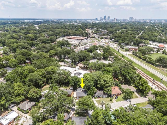 1037 S FAIRWOOD Lane, Jacksonville, FL 32205