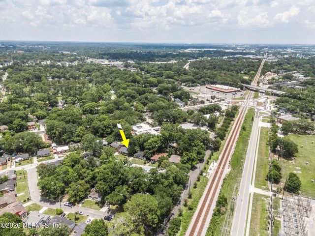 1037 S FAIRWOOD Lane, Jacksonville, FL 32205