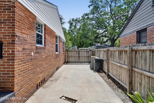 1037 S FAIRWOOD Lane, Jacksonville, FL 32205