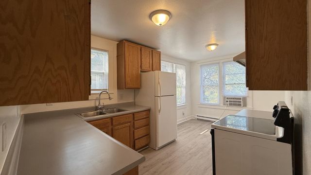 1204 W 8th Ave, Spokane, WA 99204