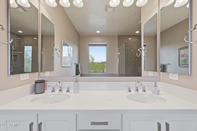 7356 E VISTA BONITA Drive, Scottsdale, AZ 85255