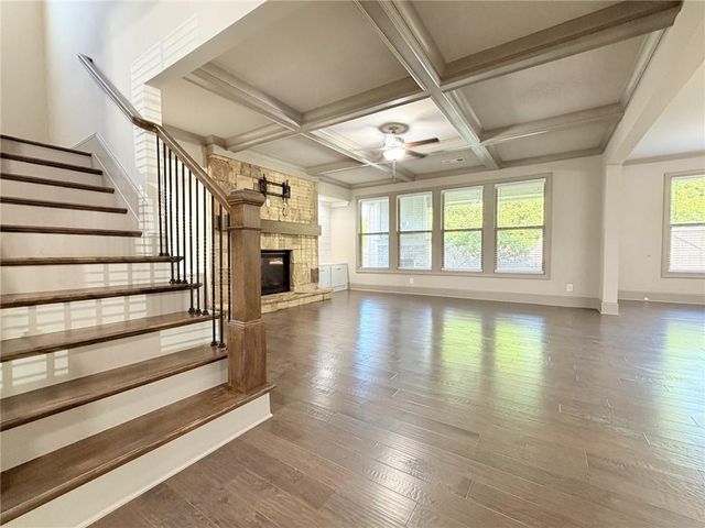 620 Hunters Grove Ct, Tucker, GA 30518