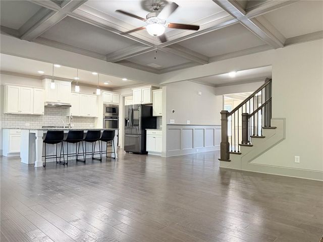 620 Hunters Grove Ct, Tucker, GA 30518