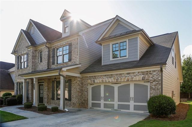 620 Hunters Grove Ct, Tucker, GA 30518