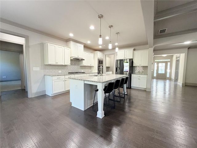 620 Hunters Grove Ct, Tucker, GA 30518