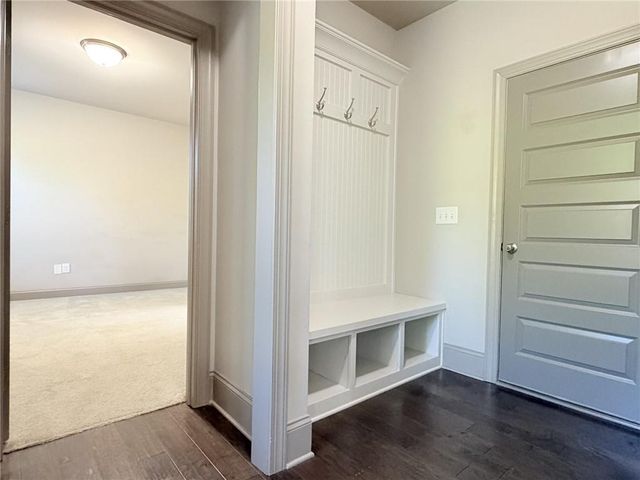 620 Hunters Grove Ct, Tucker, GA 30518