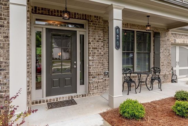 620 Hunters Grove Ct, Tucker, GA 30518