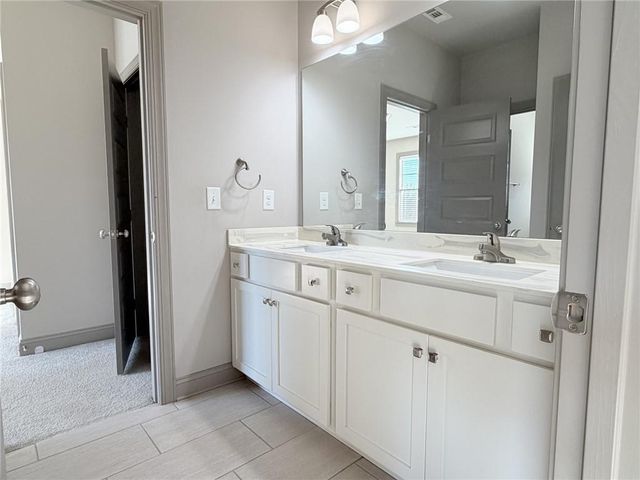 620 Hunters Grove Ct, Tucker, GA 30518
