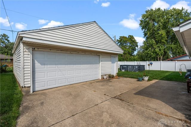 7845 Harshmanville Road, Huber Heights, OH 45424