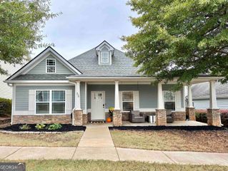 226 Rogue Road, Social Circle, GA 30025
