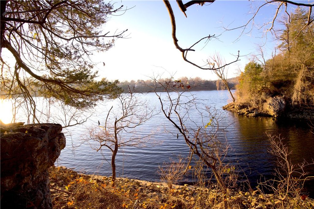 0000 Hannah Lane, Eureka Springs, AR 72631