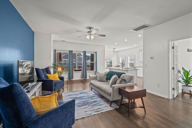 201 Craigflower Ct., Longs, SC 29568